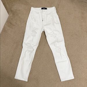 Hollister Women's White Ripped Skinny Jeans